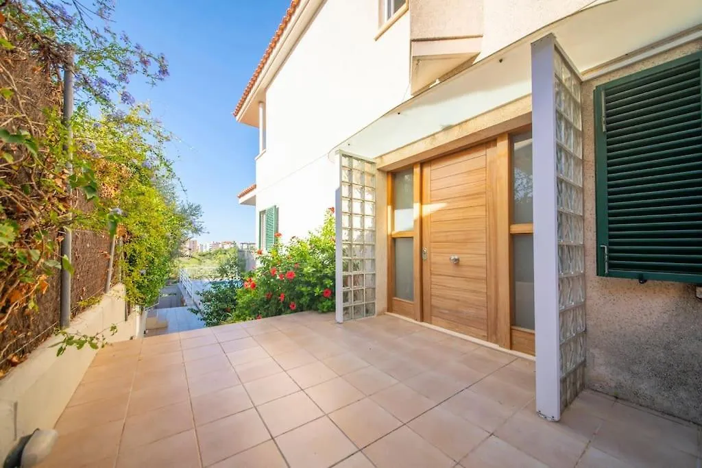 Villa Sitges Cambera 10 Minutos De Playa Andando Muy Comoda Area Tranquila Španělsko