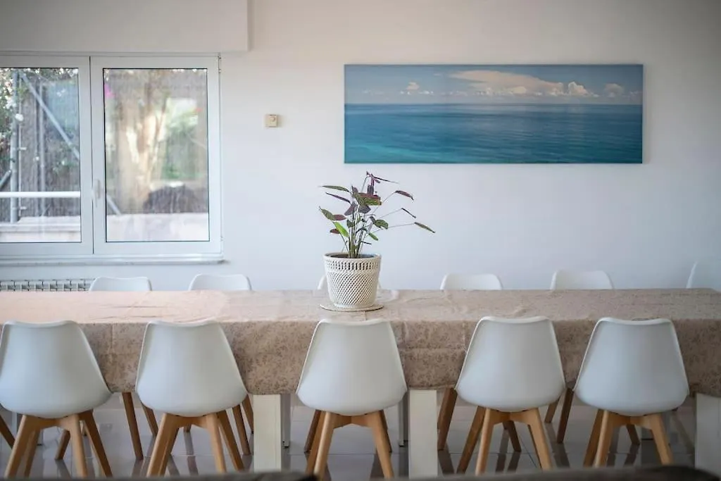 Villa Sitges Cambera 10 Minutos De Playa Andando Muy Comoda Area Tranquila 0*,  Spain